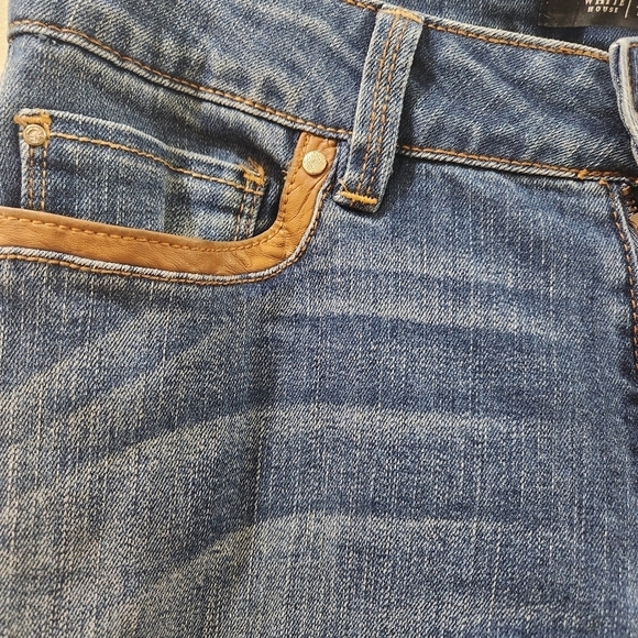 White House Black Market Skimmer Faux Leather Trim  Zipper Ankles Sz 4 - Picture 2 of 7